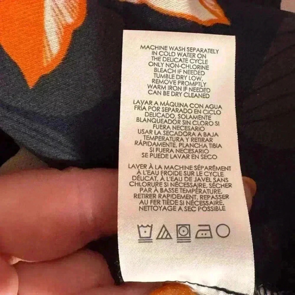 CAbi Blossom Floral top navy ,orange, And Cream sz Medium Tiered Layers - Picture 8 of 8